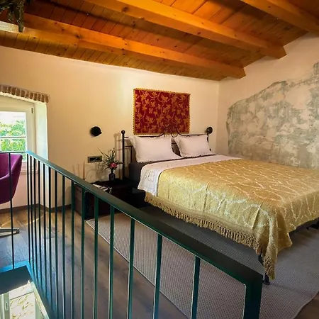 In Volo House, Listen To The Stone Walls *